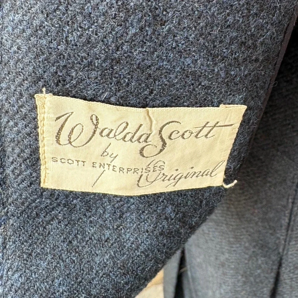 Vintage 1950s Walda Scott Wool Skirt Suit XS Gray Pleated Rockabilly 50s
